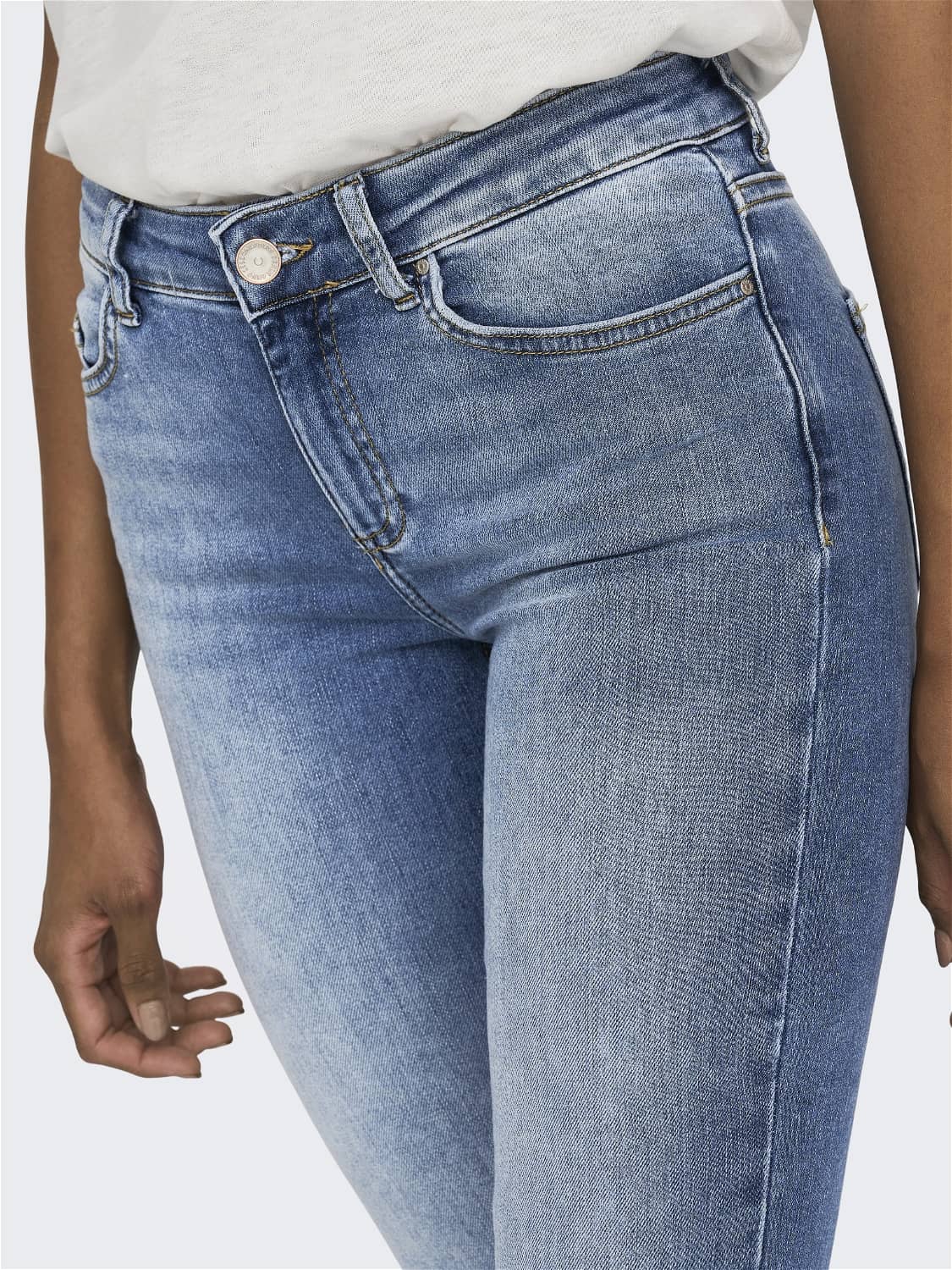 ONLBLUSH FLARED JEANS