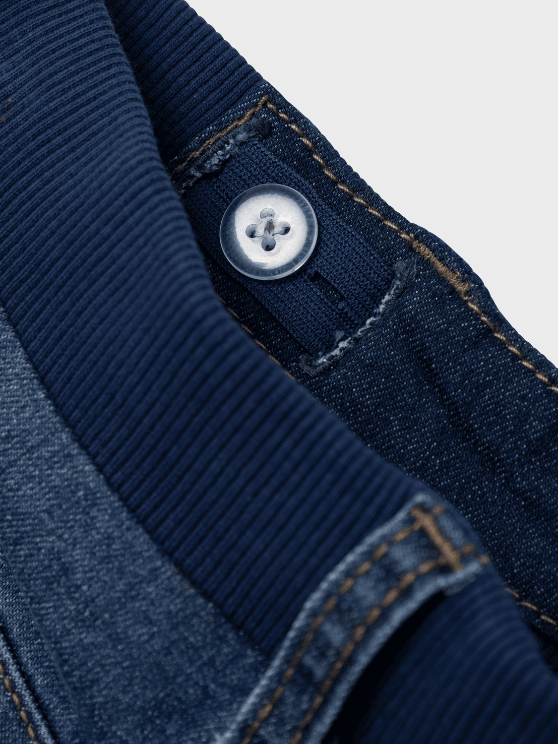 NMMBEN ROUND JEANS